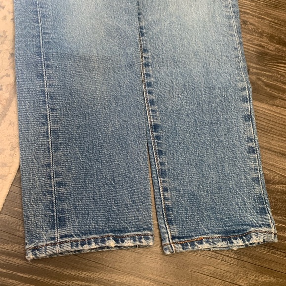 Levi’s Wedgie Straight Jeans - Picture 9 of 13